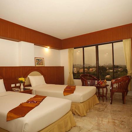 Boon Siam Hotel Krabi Exterior foto