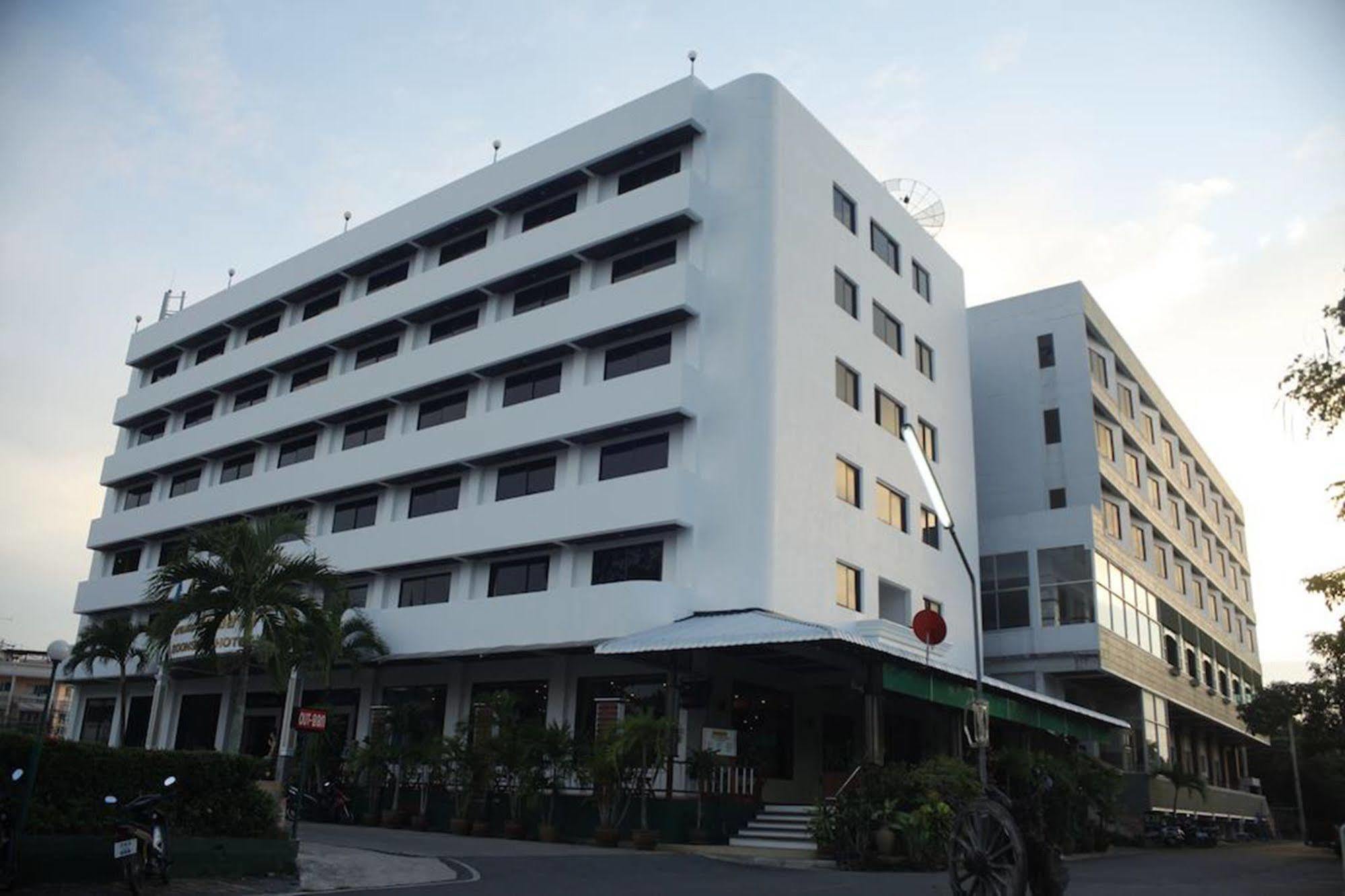 Boon Siam Hotel Krabi Exterior foto